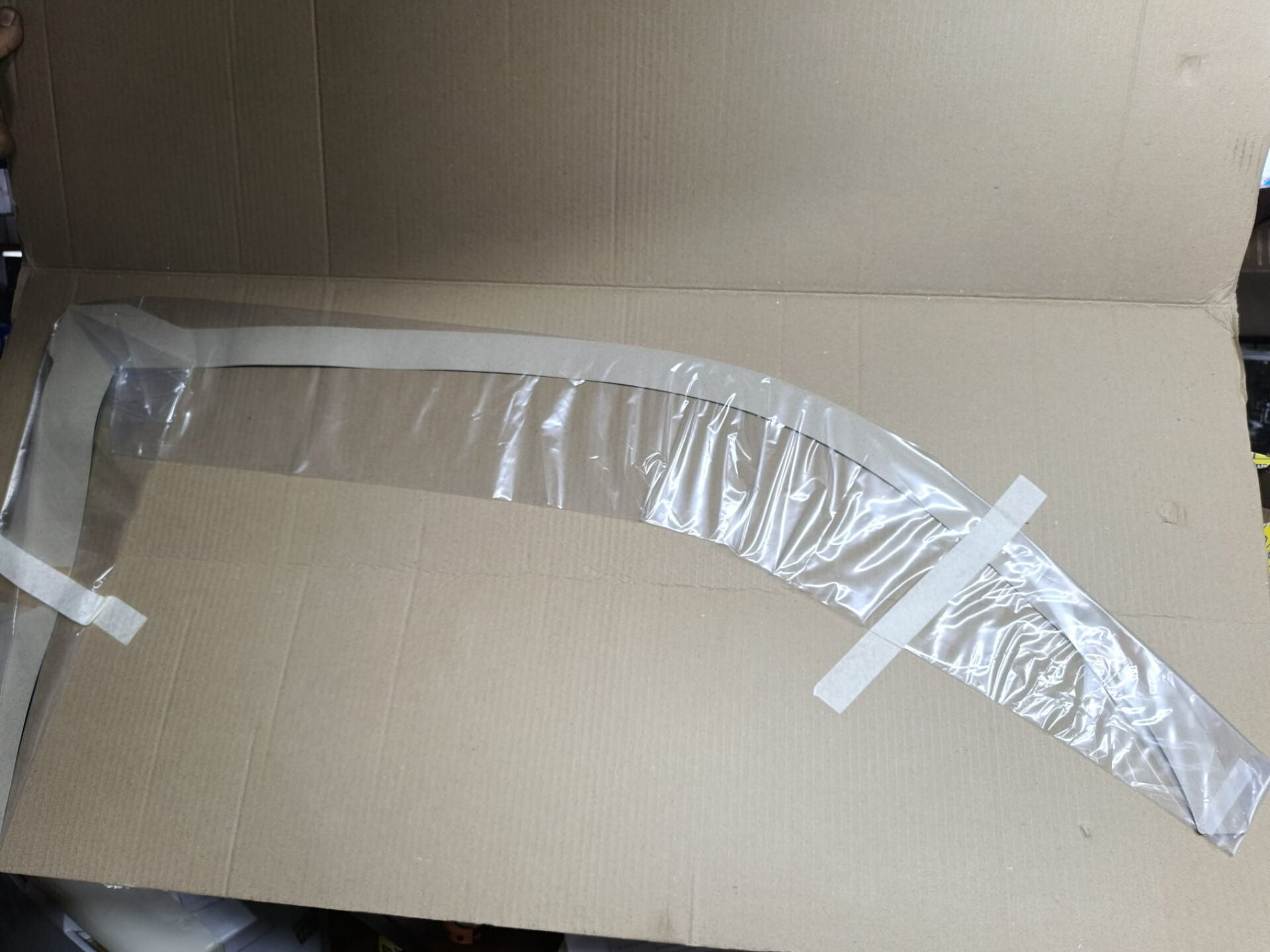 TOYOTA 75924-02031   ARKA SOL KAPI BANDI COROLLA 2007